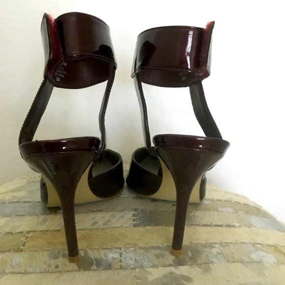 NEW STEVEN Madden Patent Pumps - Picture 6 of 8